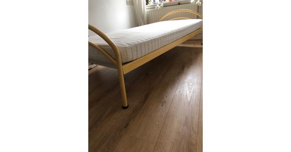 1 persoon bed inclusief matra