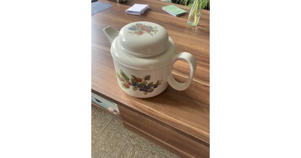 Theepot Marjolijn bastin