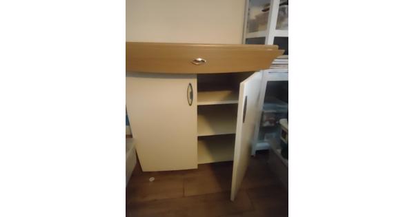 Aankleed meubel