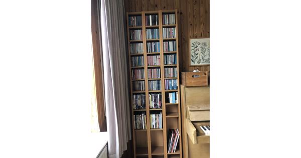Cd  en dvd rek Ikea 