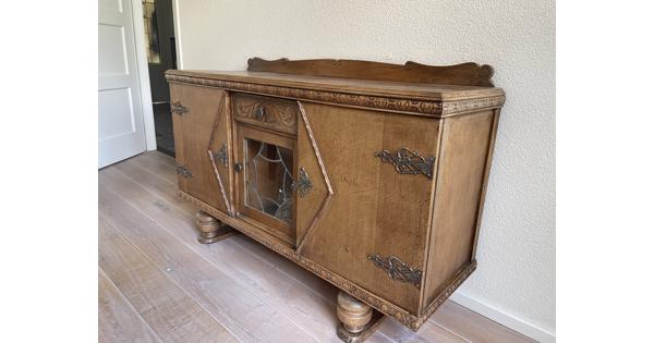Eiken dressoir