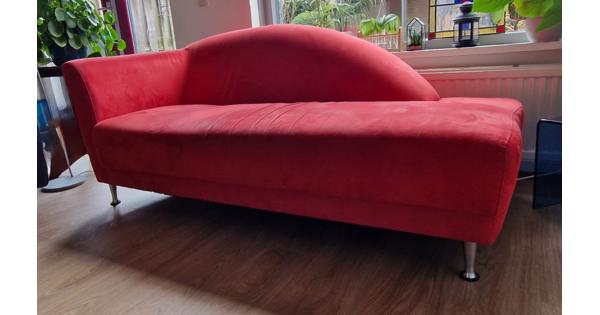 Rode chaise longue/bank