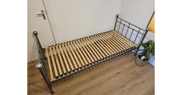 1 persoons bed met matras