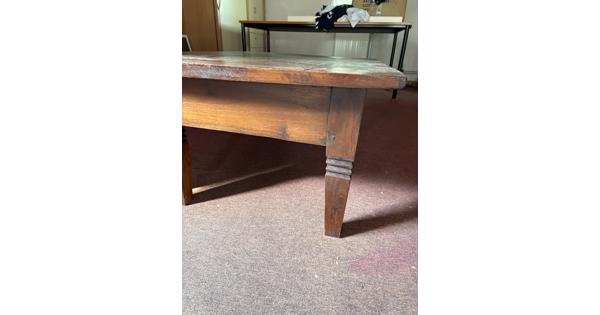 Houten salontafel