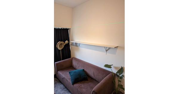 Hele mooie designbank gratis af te halen de Pijp Amsterdam
