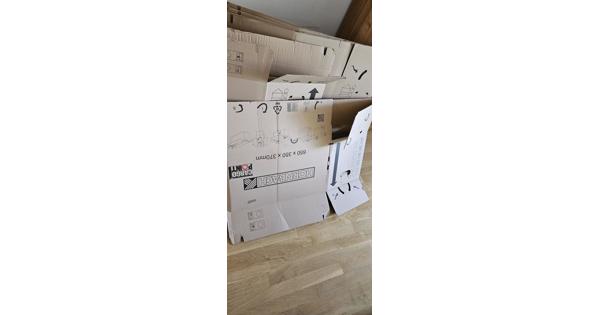 9 verhuisdozen