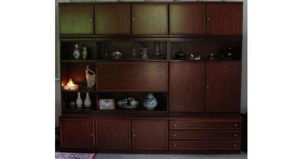 Jaren 80 wandmeubel RETRO roodbruin hout GRATIS t/m 31 aug.