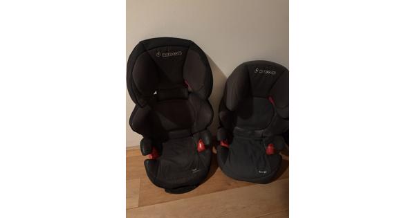 Autostoelen 4-12 jaar zwart