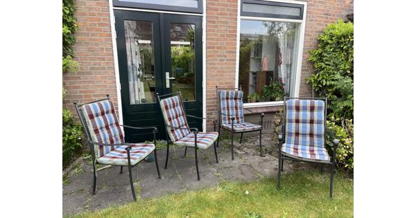 Tuinstoelen met kussens