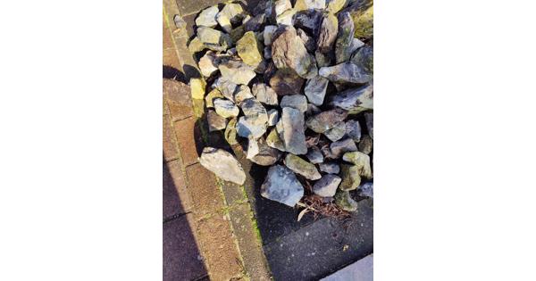 gratis sierkeien granito ca. 400 kg diameter 10-25cm