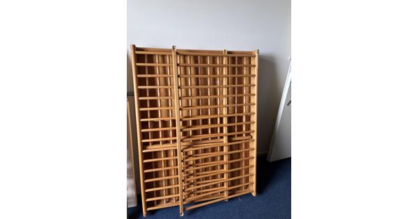 Box van hout in goede staat