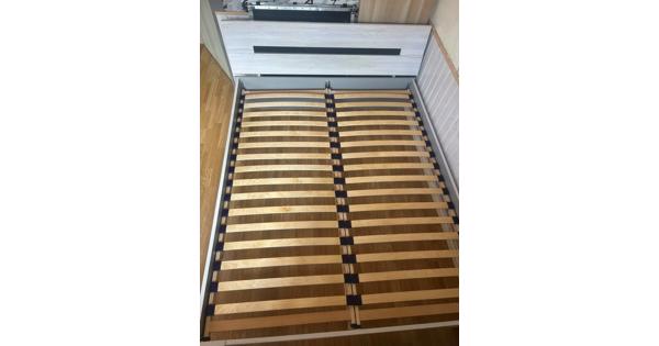 2 persoons bed 160 x200