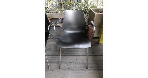 3 Mooie design zwarte eetkamerstoelen 