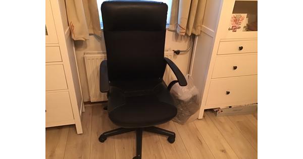 Bureaustoel met armleuning 