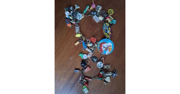 50 a 60 sleutelhangers,  jaren 60