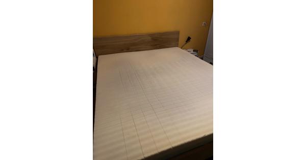 M line matras 180x220 aangeboden 