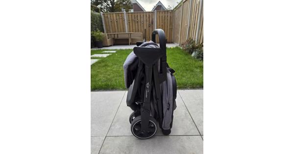 Kinderwagen Easywalker mini cooper buggy - geheel inklapbaar