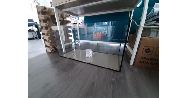 Aquarium/terrariumbak zonder deksel