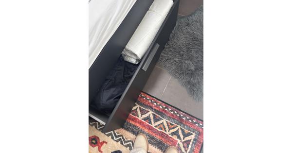 Ikea bed met lades 140 breed