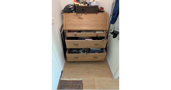 Secretaire