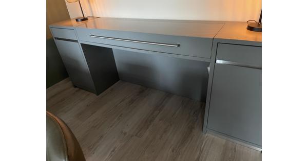 Bureau meubel