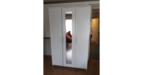 Ikea brimnes kledingkast wit