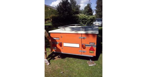 retro Holtkamper vouwwagen 1996, vandaag of morgen gratis af te halen, ritsen stuk en niet meer waterdicht