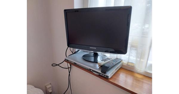 TVmonitor en CD/DVDspeler