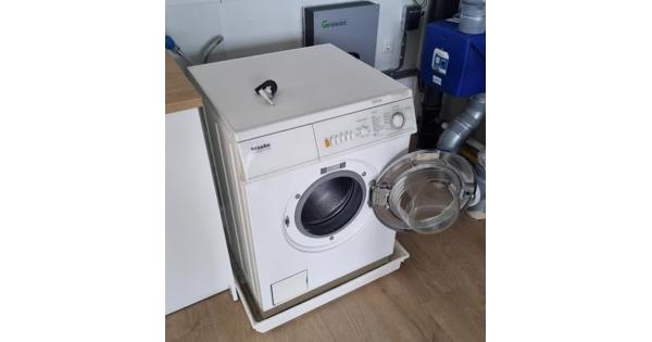 Miele Novotronic W825