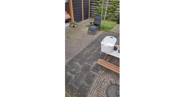 ± 20m² klinkers en tegels