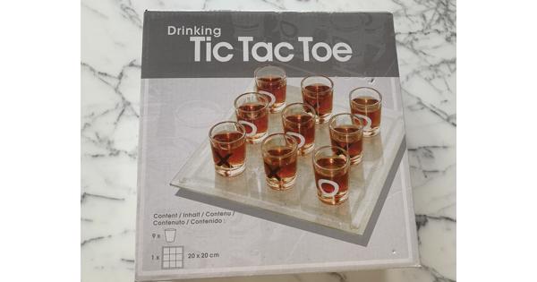 Drinkspel - Tic Tac Toe (nieuw in doos)