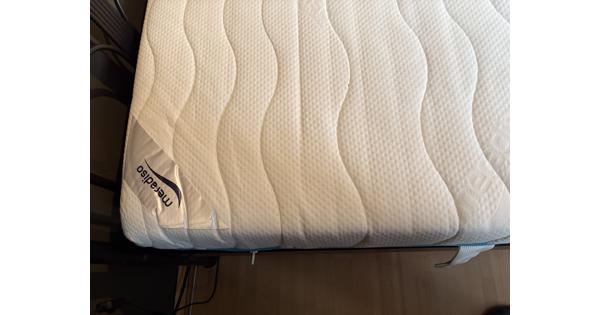 zo goed als nieuw matras 140-200 