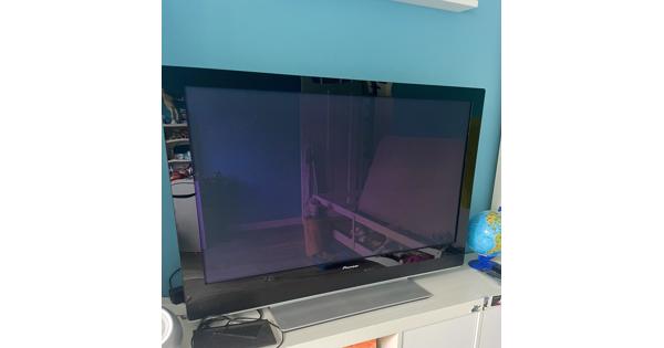 Pioneer plasma tv 