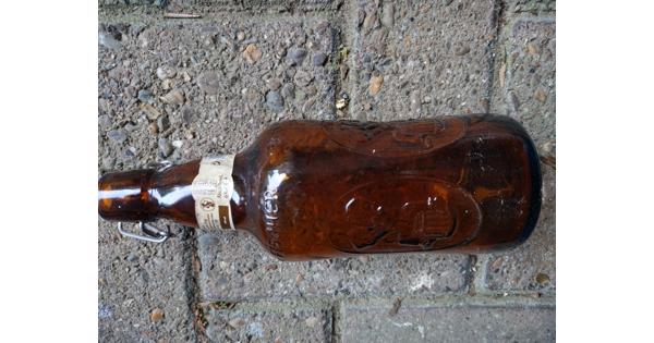 Lege bierflessen 0,65 Liter