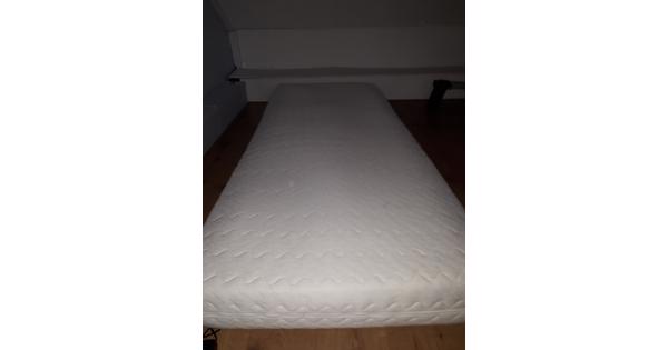 Matras 210x90 cm