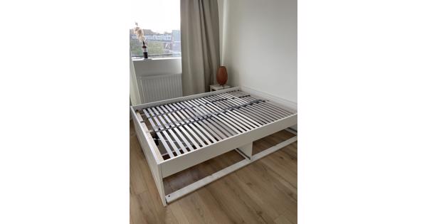 Ikea bed 140 m, gebruikt