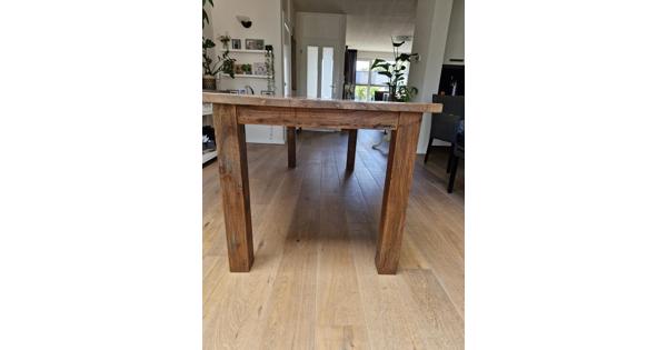 Robuuste houten eettafel 200x90x80