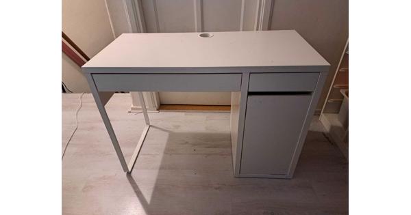 Ikea bureautje mikke