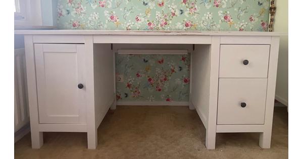 bureau hermes wit