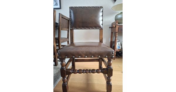 Eiken stoelen met leer bekleed 6 stuks heel mooi