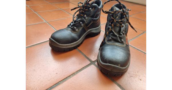 (Dames) werkschoenen met stalen neus