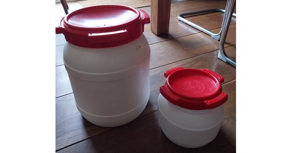 Waterdichte tin en container