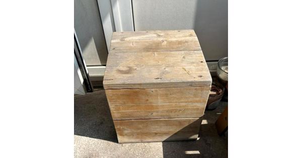 Steigerhout tafel voor buiten 