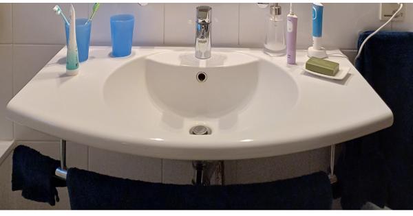 Catalano wastafel  SFERA met Grohe kraan