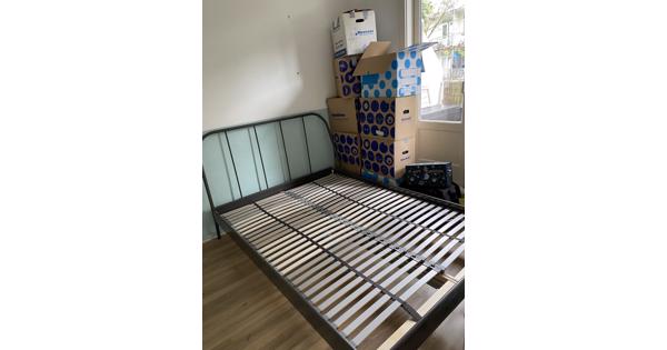 140X200 bed inclusief matras en lattenbodem