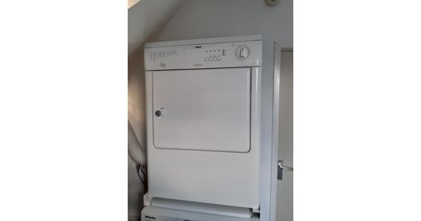 Nette Zanussi wasdroger, incl. afvoerslang