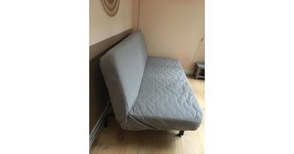 Nette IKEA Nyhamn bedbank 140x200