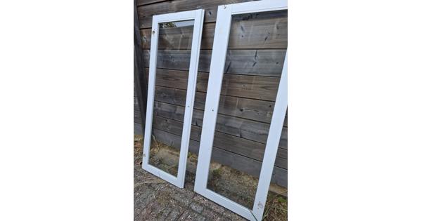 Kastdeurtjes (2, hout, wit, glas)