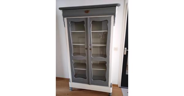 Nostalgische kast in modern jasje