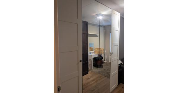 Pax kledingskasten IKEA 2 stuks 4 deurs